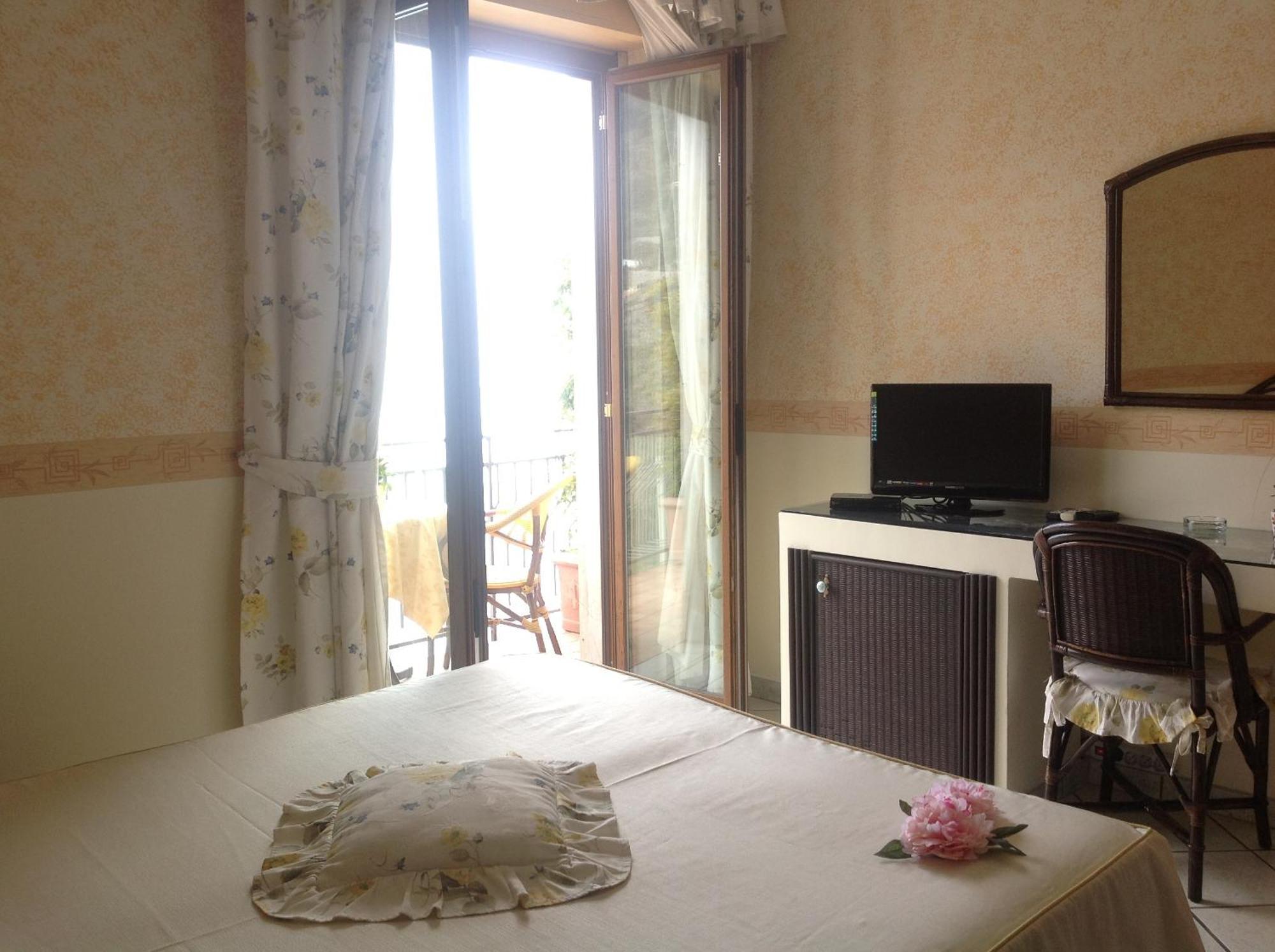 Holidays Fico D'India Pensión Furore Habitación foto